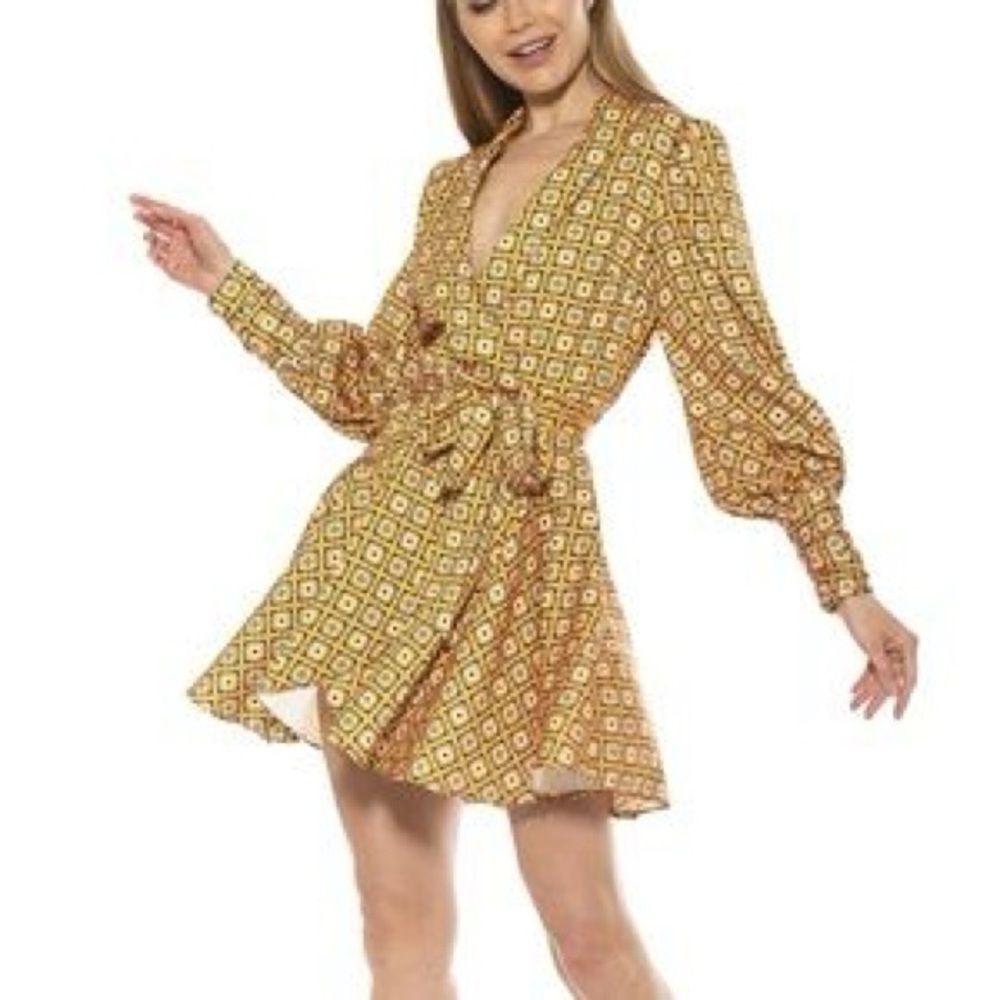 Alexia Admor phoebe wrap dress 8 NWT